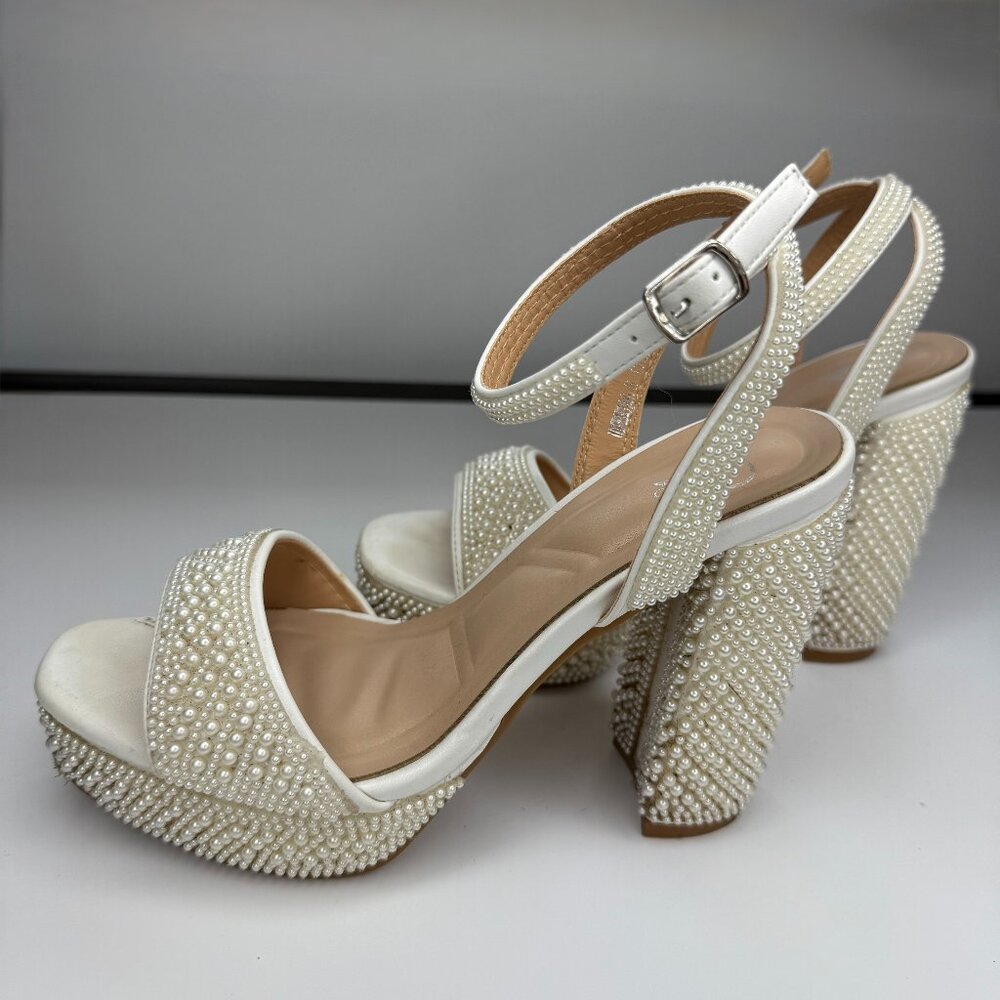 Faux Pearl Platform Block Heels Size 7.5
